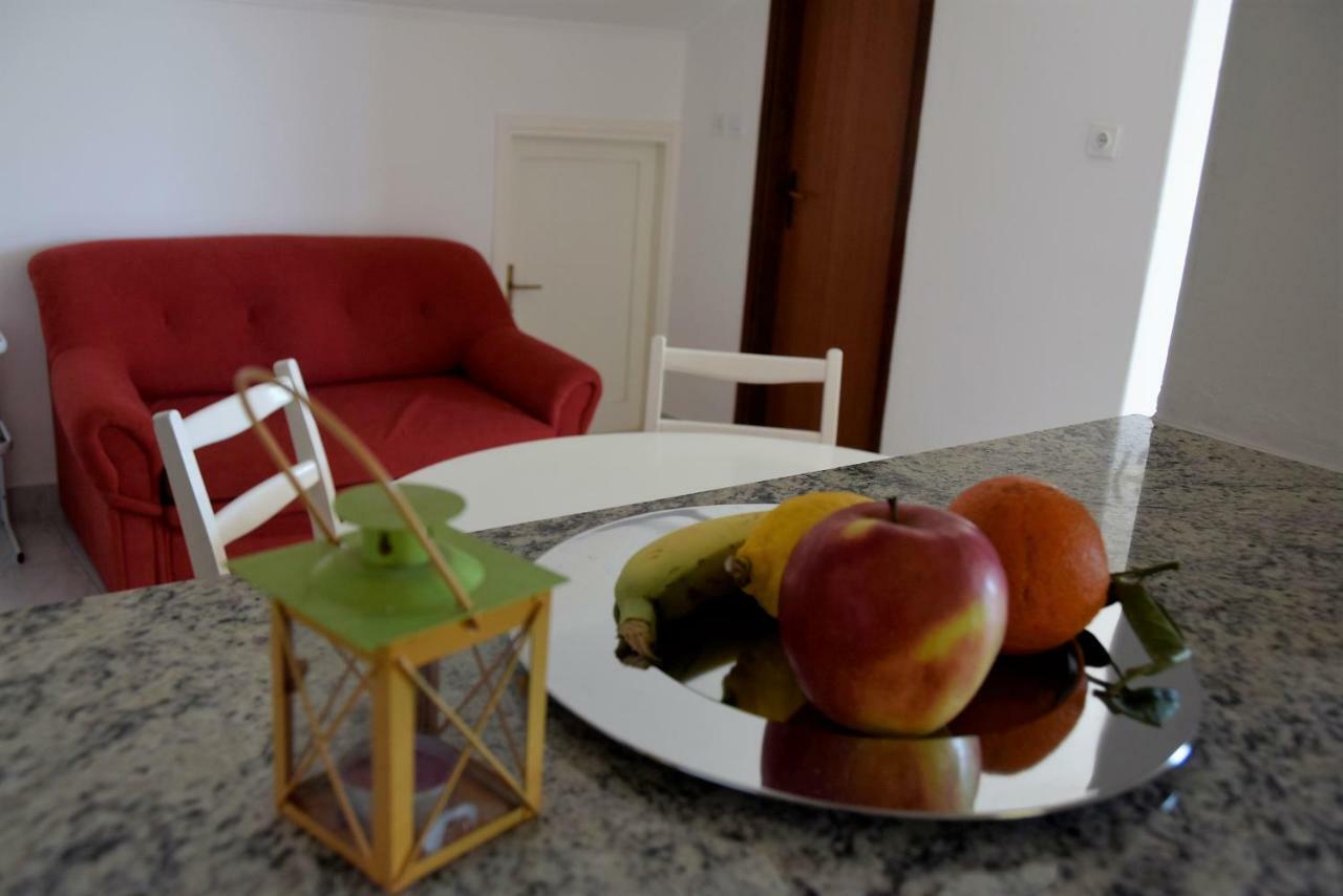 Miramar Apartments Банёл Экстерьер фото