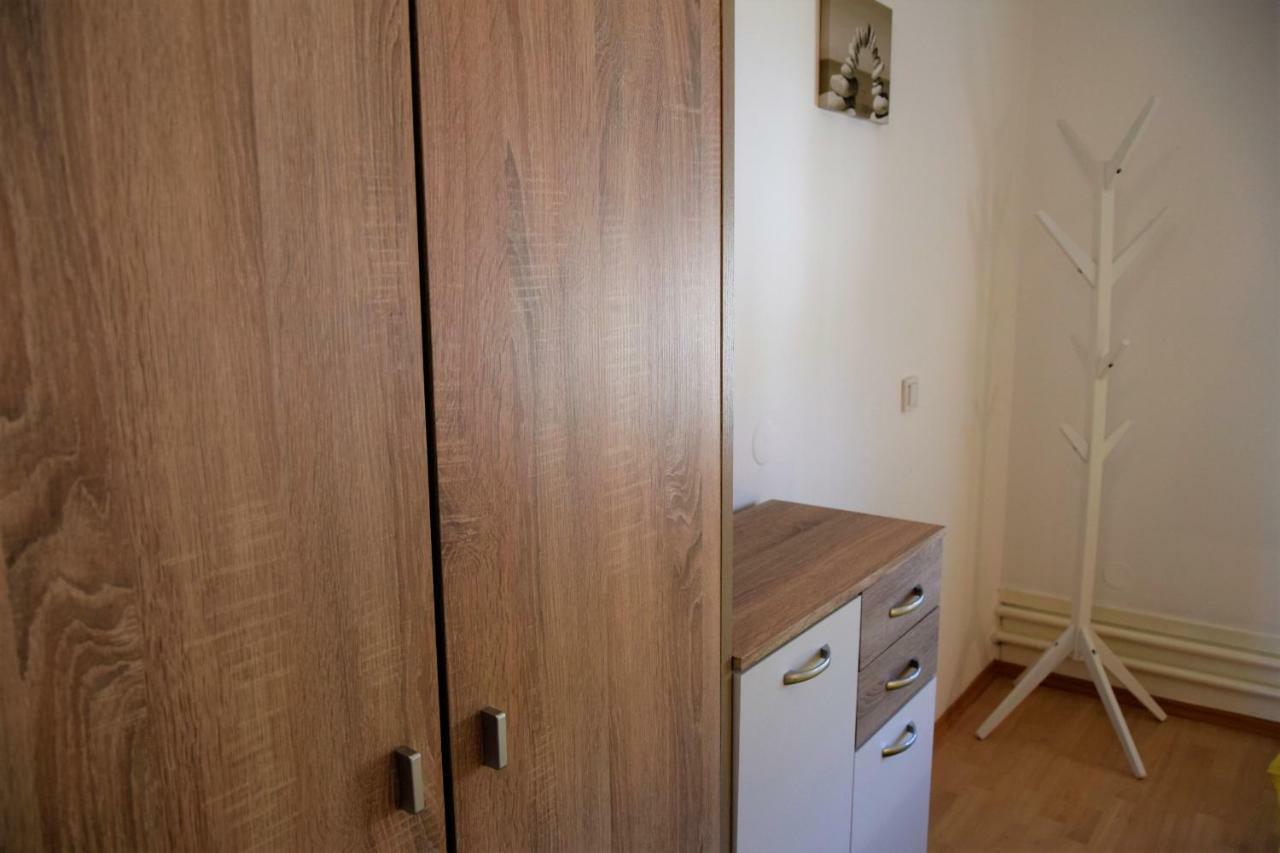 Miramar Apartments Банёл Экстерьер фото